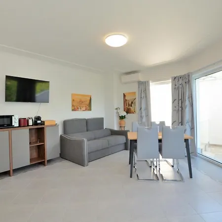 New With Terrace 3 Apartment