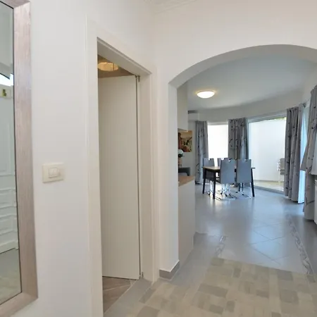New With Terrace 3 Apartment *