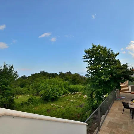 Apartment New With Terrace 3 *